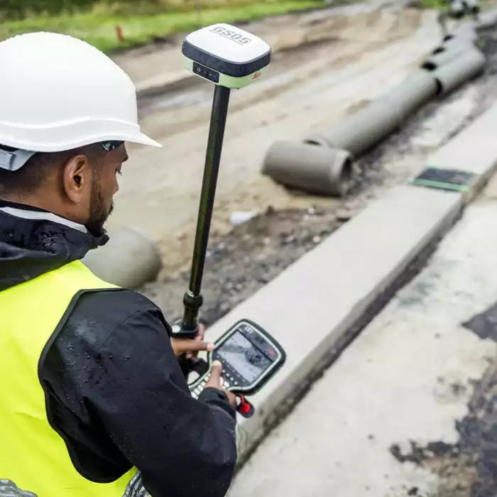 Leica GS05 GNSS RTK Rover – Levelling Equipment Services